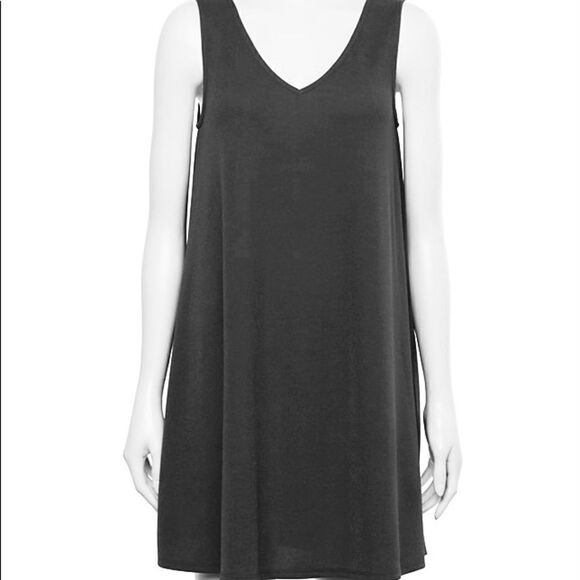 WALLFLOWER JUNIOR Small V-Neck Swing Dress with Printed Flyaway Topper Set - Picture 5 of 5